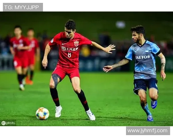 惠灵顿凤凰与西悉尼流浪者足球对决精彩回顾与赛季展望