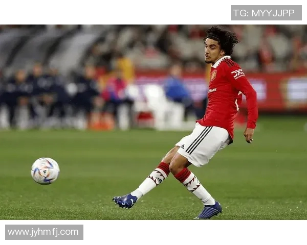 楚阿梅尼的足球之路：从青训小将到世界舞台的闪耀新星