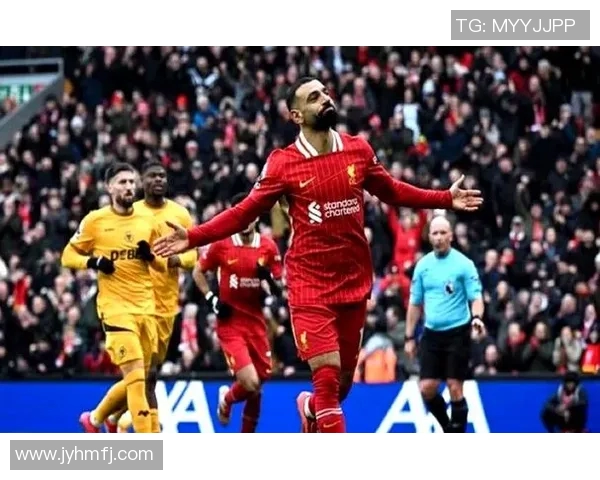 曼联主场迎战热刺争夺英超积分榜重要战役精彩对决不容错过